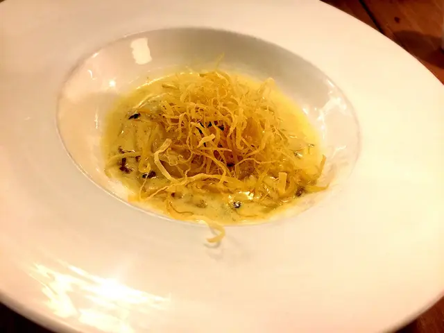 好香菌味  面頭既雲吞鬆脆可口  醬汁濃度剛剛好  整體滿分  食一隻係滿足唔倒  😝