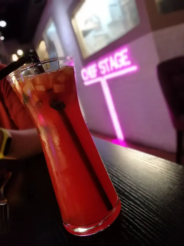 Fruit Tea Cooler 果茶特飲