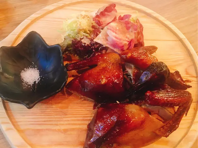 農場新鮮頂乳鴿