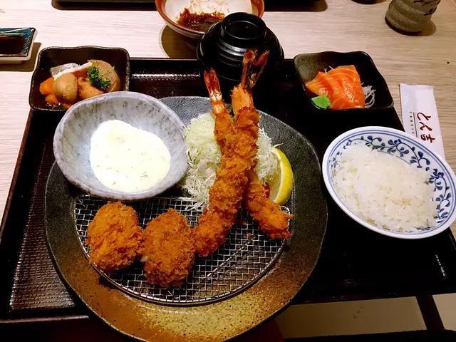 炸大蝦生蠔定食