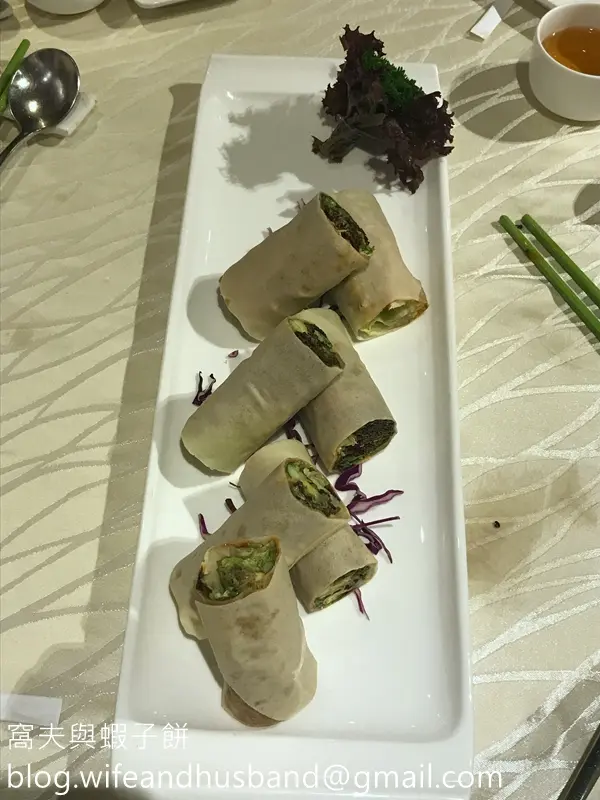有機羅馬菜牛油果卷