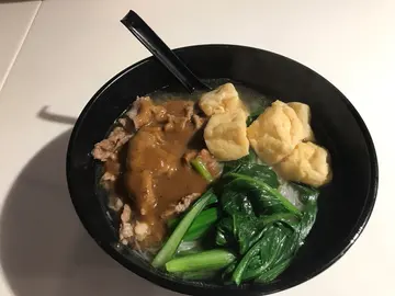 沙嗲牛肉豆卜米粉