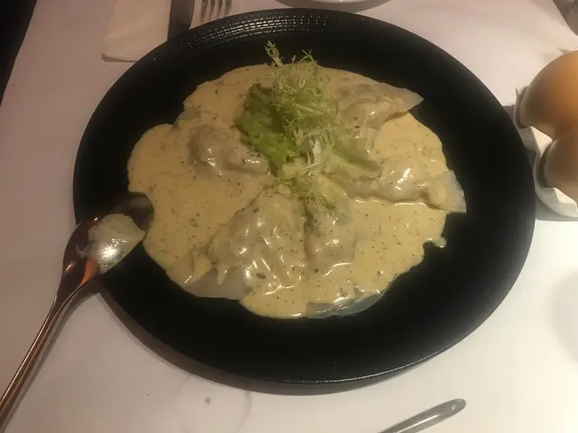 雲吞皮好薄，包住粒粒帶子