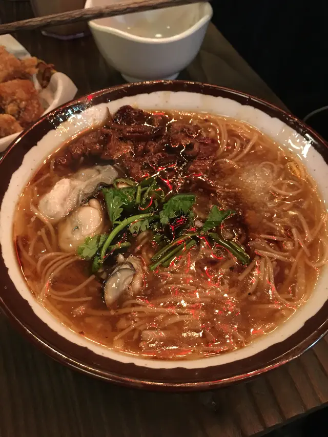 蚵仔麵線