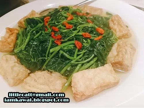 上湯千層浸時蔬