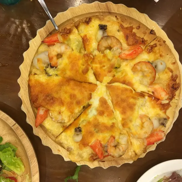 個底好脆  裹面有青瓜  好搞笑