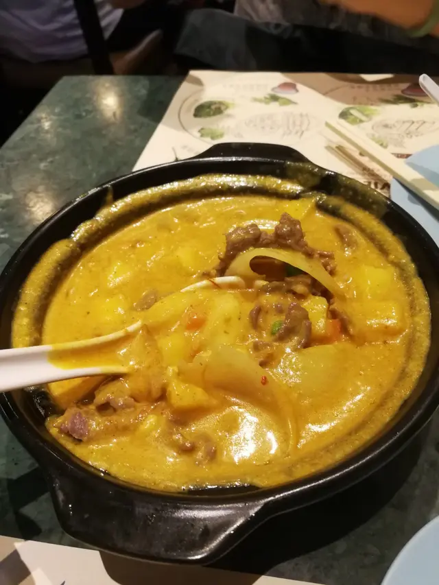 黃咖哩牛肉