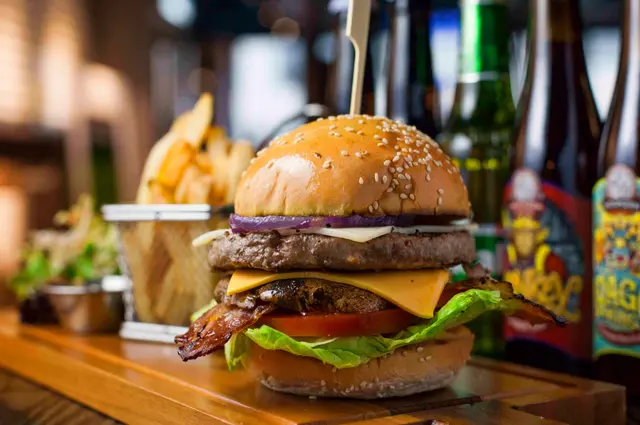 安格斯牛肉漢堡