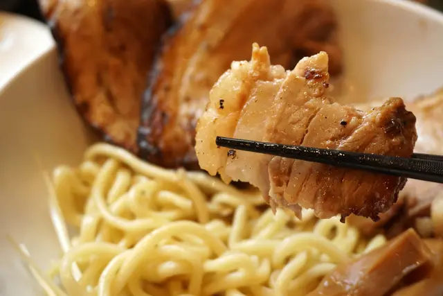肉盛豚骨魚介沾麵