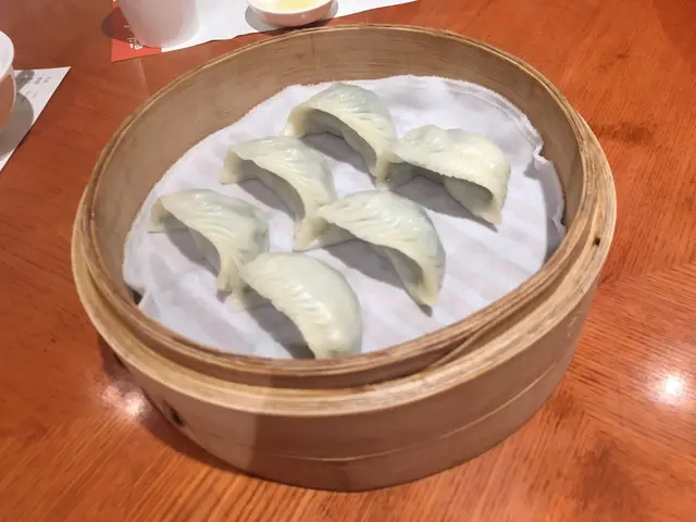 鐘意食菜既人岩，裡面多菜少肉