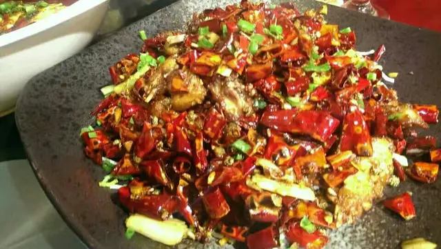 好味但雞丁真係好丁方