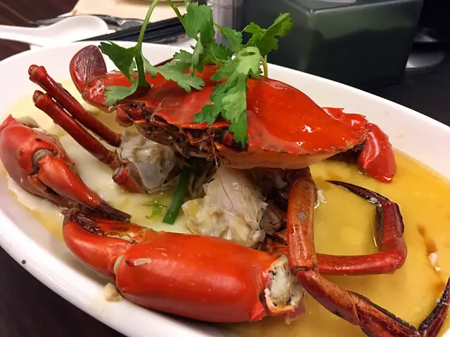 花雕蛋白蒸大肉蟹