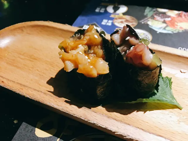 芥辣八爪魚軍艦超新鮮