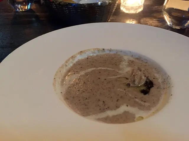 黑松露鮮蠔野菌湯