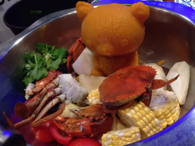 新鮮蟹窩花甲湯底