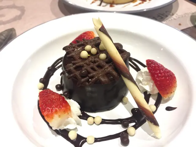 Chocolate  apple  cake