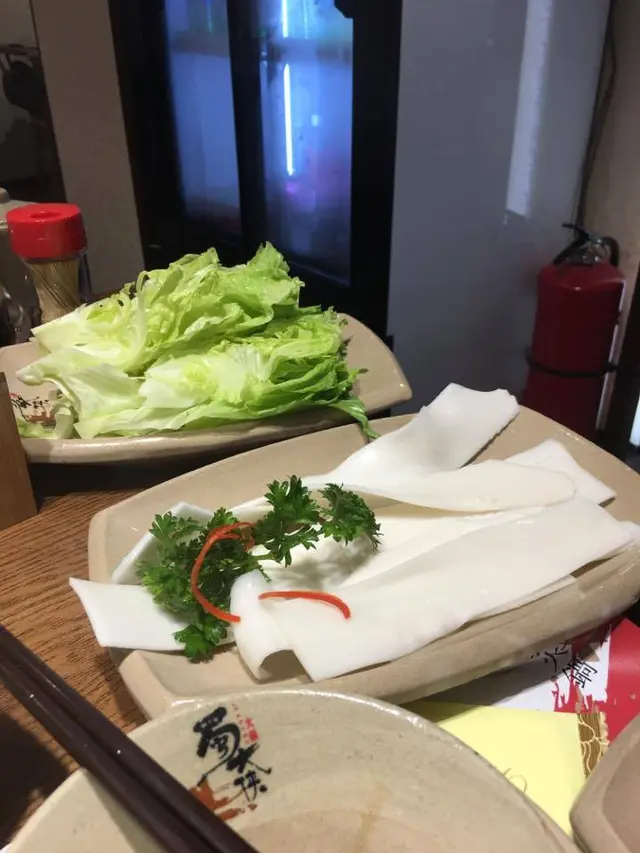 寬粉未灼熟前的模樣