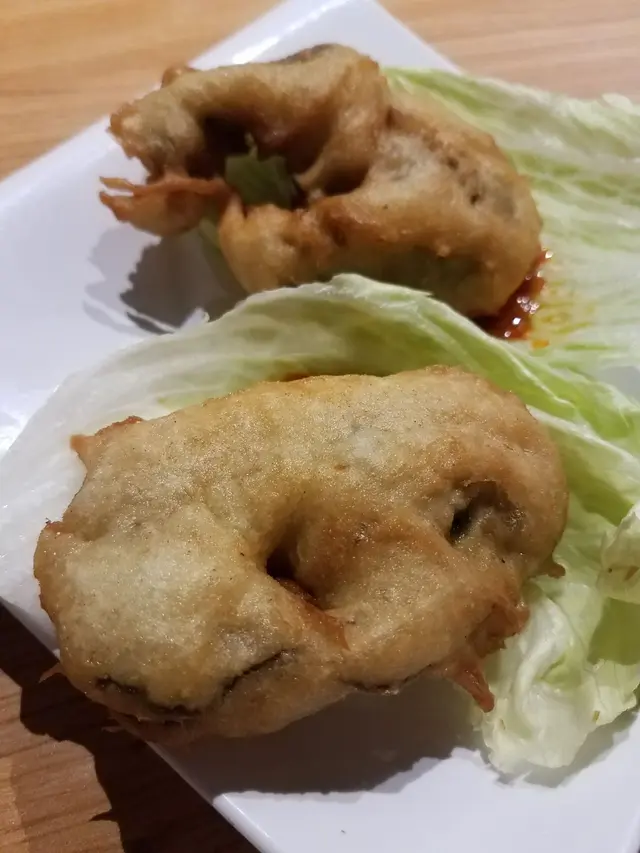 砵酒炸桶蠔(每隻)