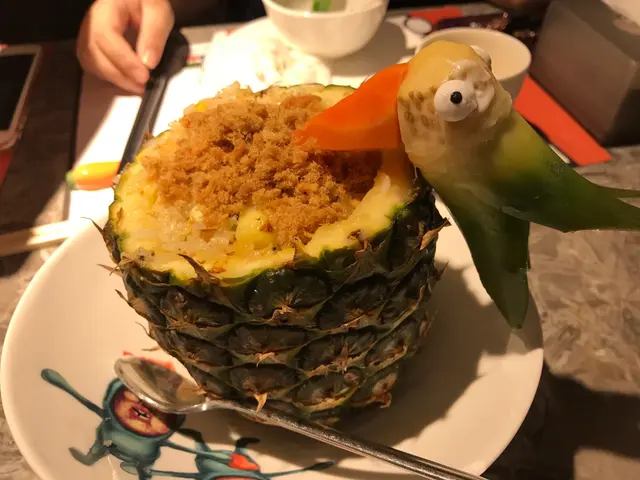 熱帶雨林菠蘿飯