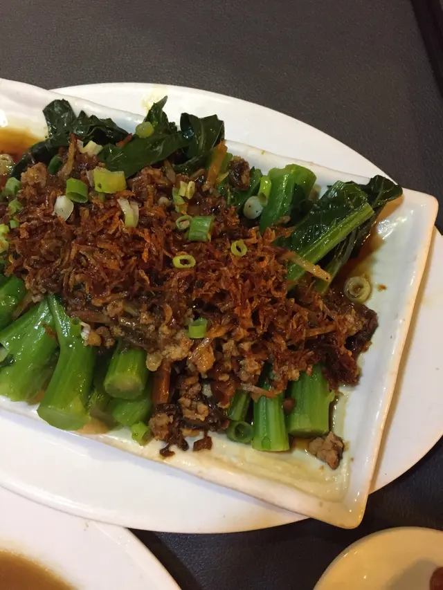 櫻花蝦梅菜肉崧蒸菜心