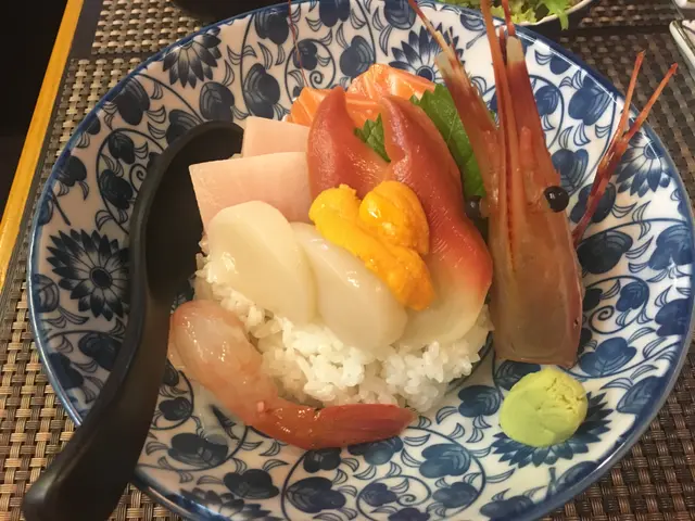 特盛什錦刺身飯