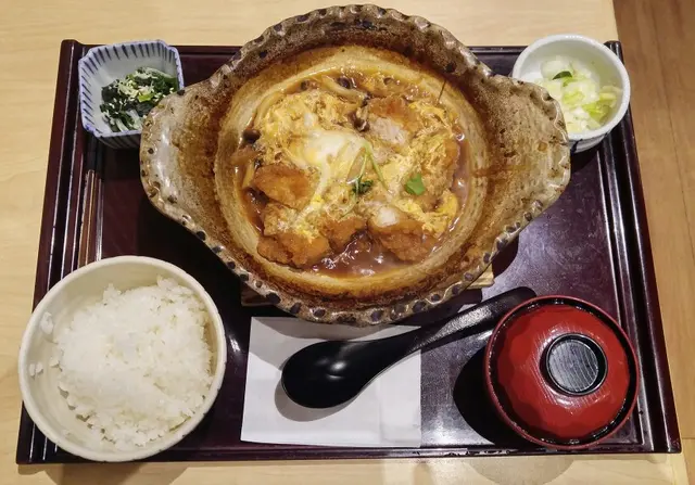 味噌醬吉列豬扒鍋定食