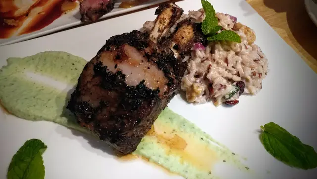 慢煮‧西班牙伊比利豬鞍‧北印度乾果飯‧蘋果薄荷慕斯