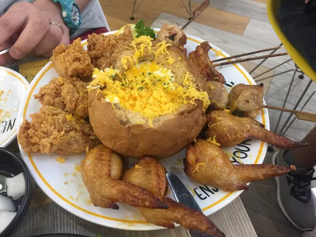 最鍾意個包同入面d芝士醬，食落一d都唔流！