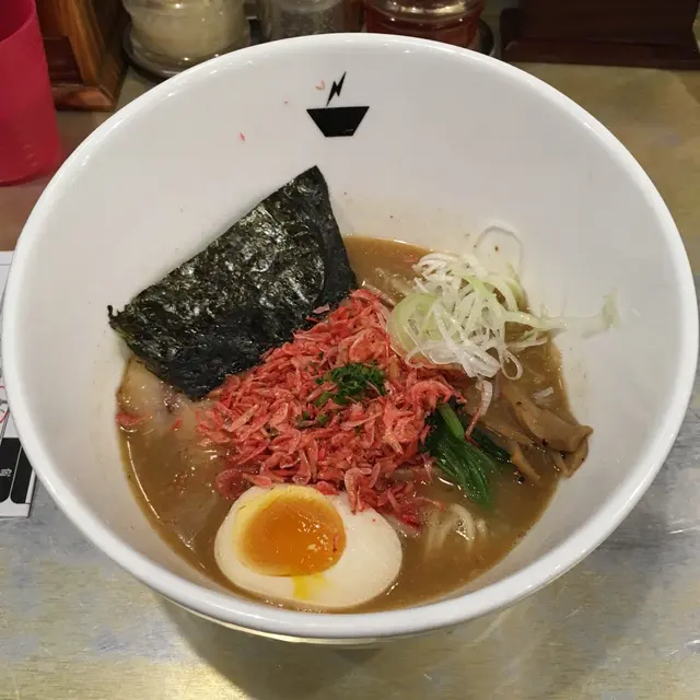 濃蝦湯豚骨拉麵