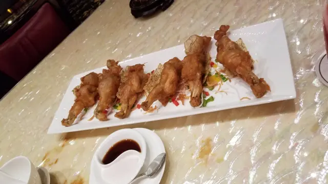 酥炸椒鹽田雞腿