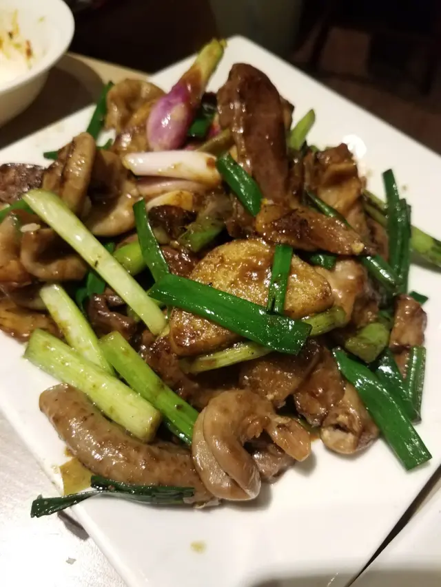 (八大名菜)招牌炒豬什