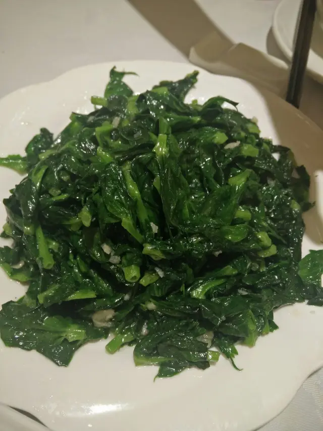 蒜蓉豆苗