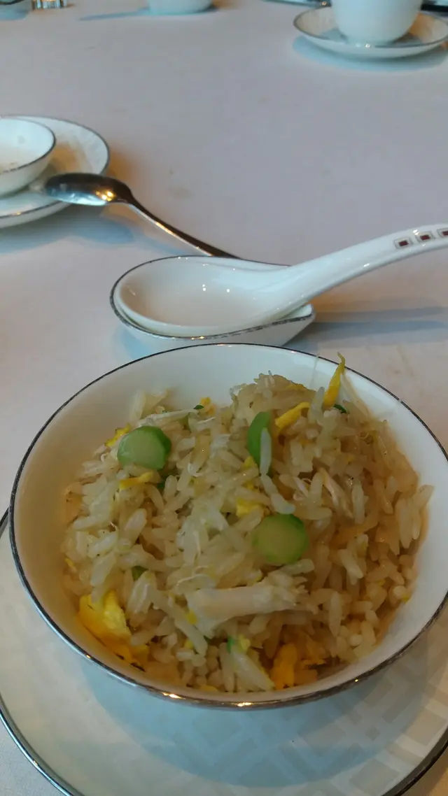 瑤柱紫薑蟹肉炒飯