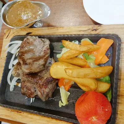 鐵板紐西蘭牛柳