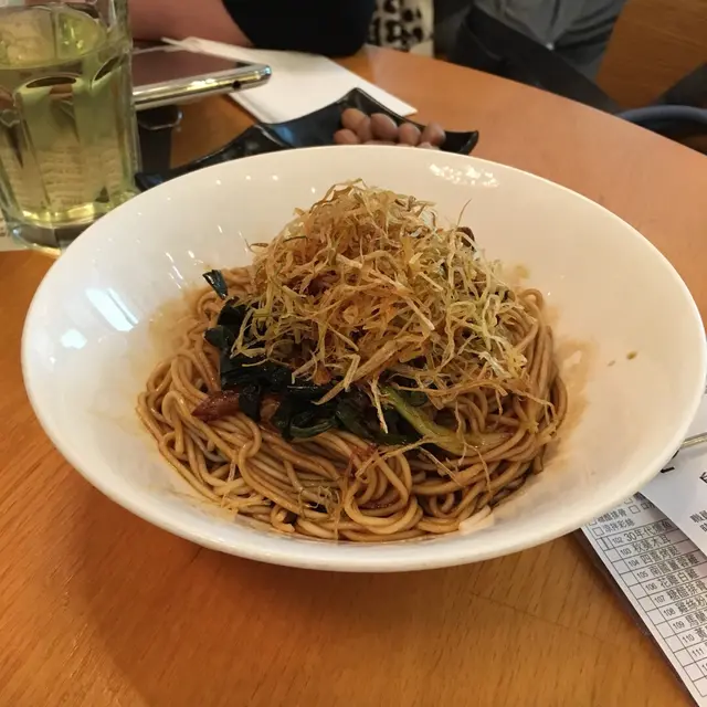 葱油清洋拌麵