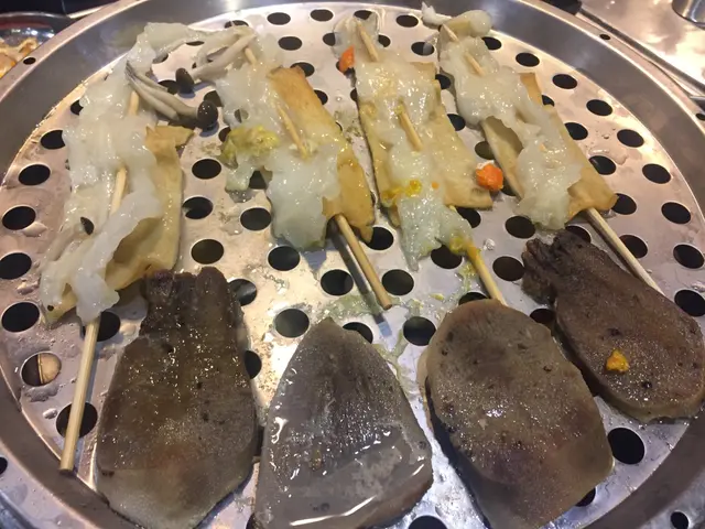 厚切黑椒牛脷&花膠魚片串