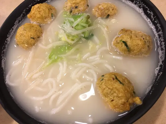 順德魚腐魚湯米線