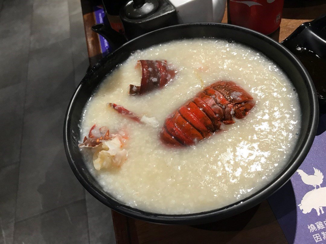龙虾头煲粥图片