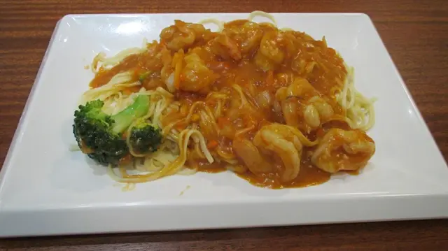 足足有七隻大蝦球