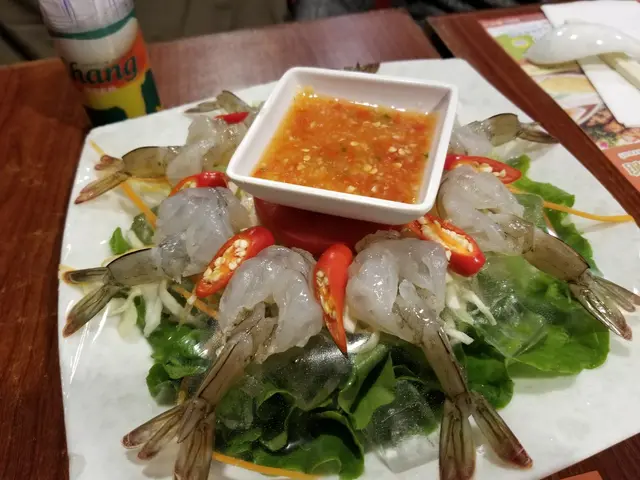 泰式生蝦係必食菜之一,肉質彈牙,表示新鮮,加埋個辣汁唔會太辣,啱哂我又想食辣又怕辣既人。