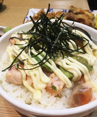 炙燒鮭魚丼(加$10)