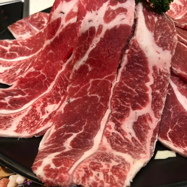 特級雪花肥牛(大)