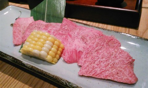 日本產和牛上牛排肉 - 銅鑼灣的和牛燒肉‧純