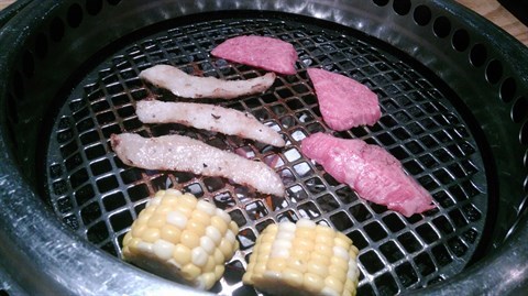 日本產和牛上牛排肉 / 柚子胡椒豚頸肉 - 銅鑼灣的和牛燒肉‧純