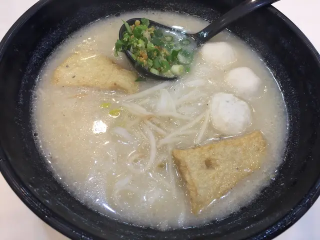 魚蛋河粉