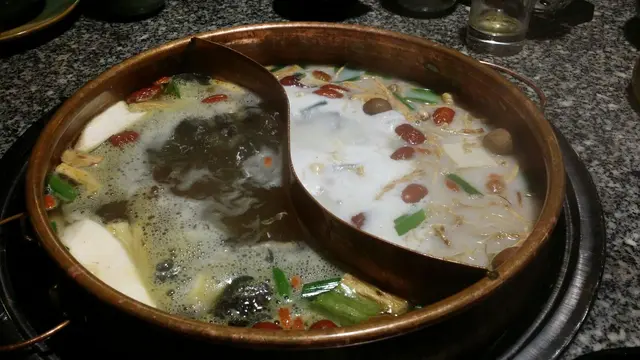 美人鍋拼養生鍋