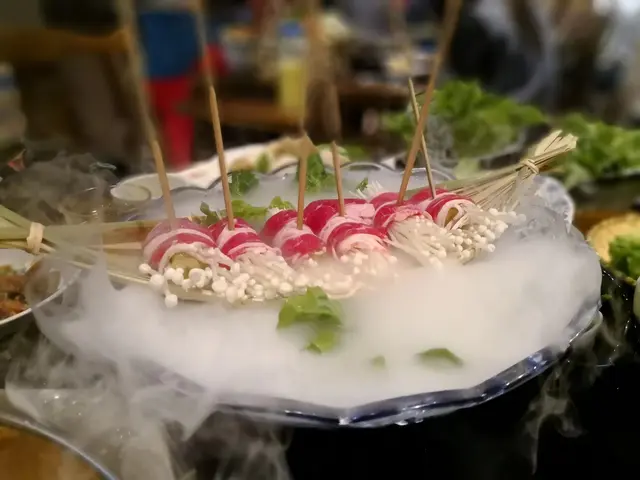 泡椒金菇肥牛卷