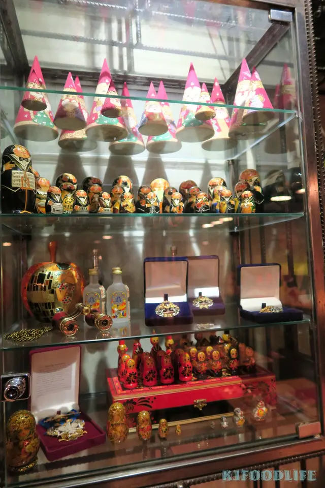 唔同既俄羅斯公仔，由細至大都有