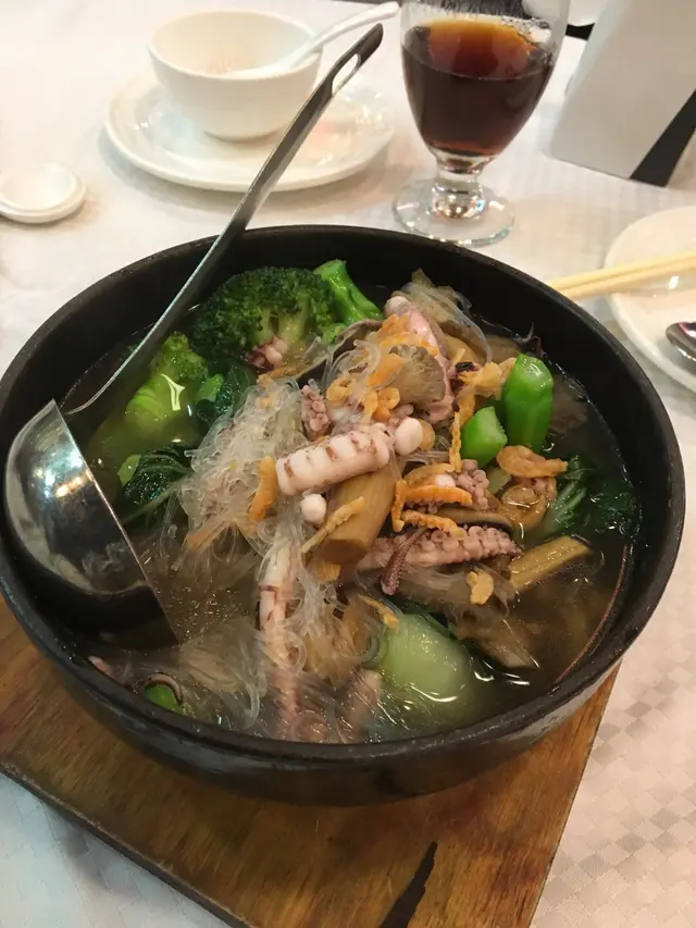 海味粉絲什菜煲