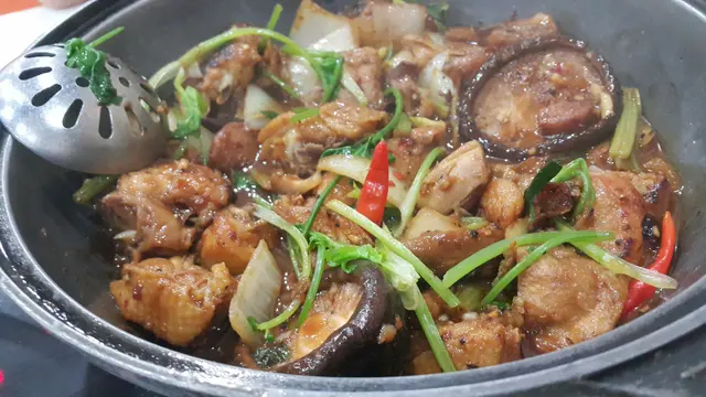 老重慶奇味雞煲